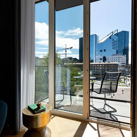 High-end 2br, Ambassador Building, Lift, Skyline View アパート