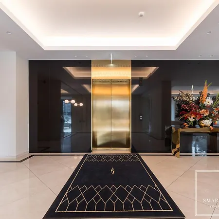 High-end 2br, Ambassador Building, Lift, Skyline View アパート タリン